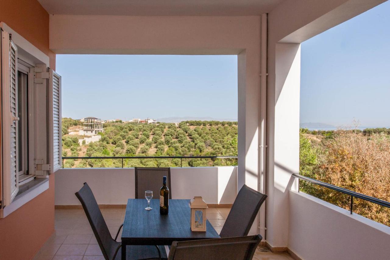 Hillside Seaview Apartment Stalós Eksteriør bilde