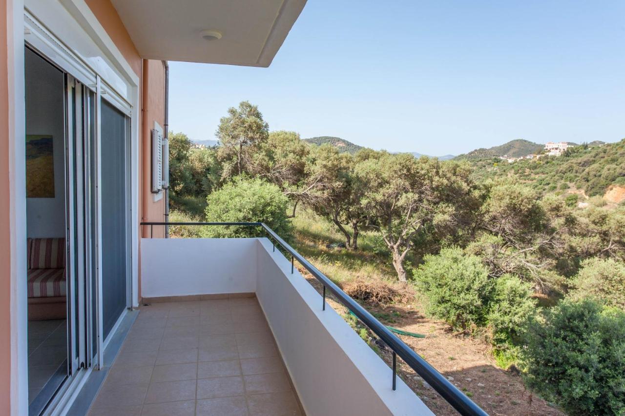 Hillside Seaview Apartment Stalós Eksteriør bilde